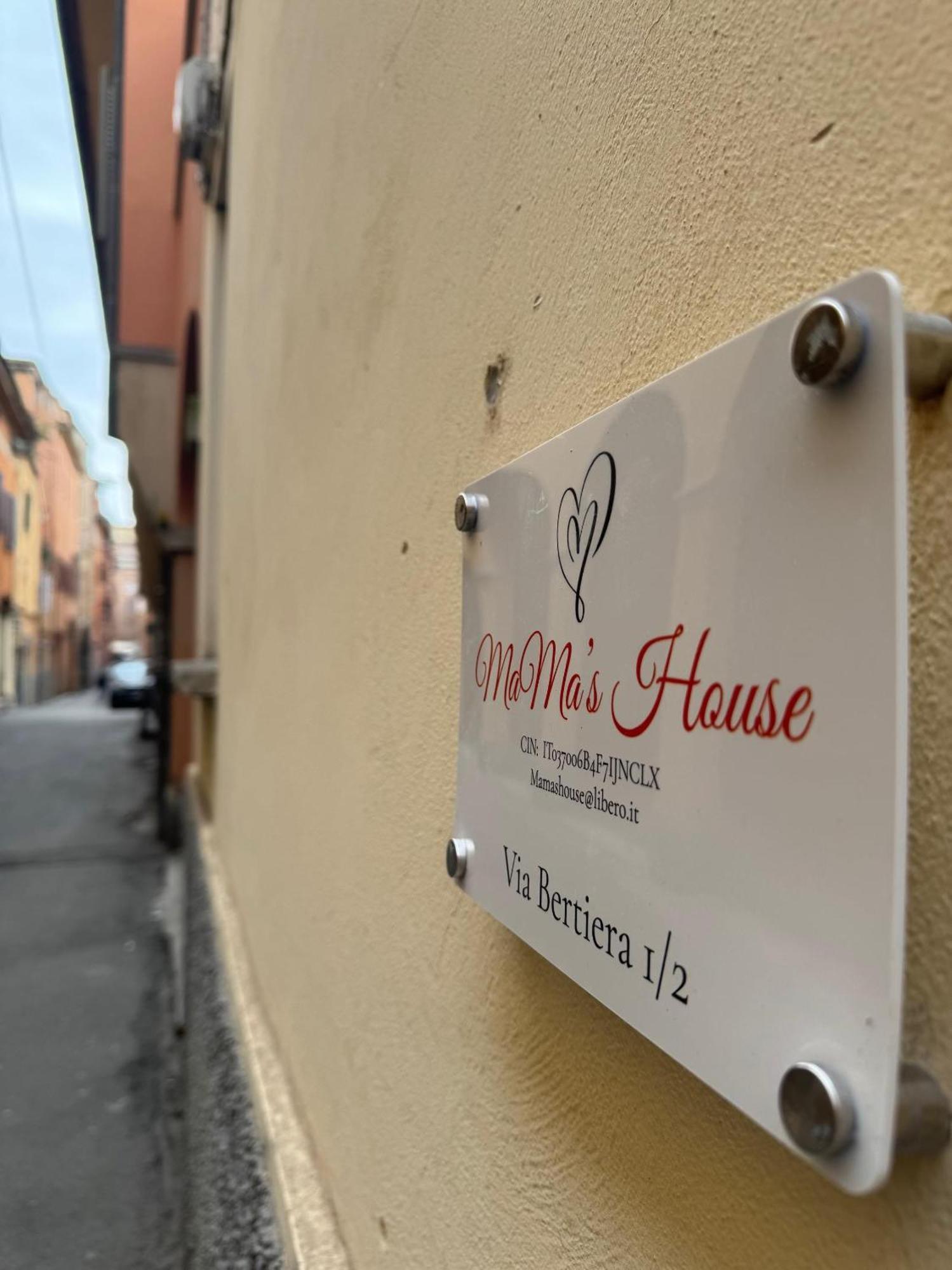 Mama'S House Apartment Bologna Luaran gambar